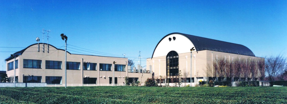 写真：所沢市立山口中学校の屋内運動場